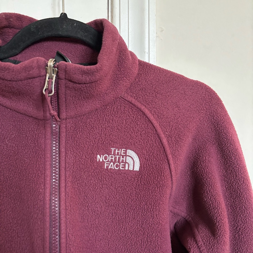 The North Face Fleece Jacket - Picture 2 of 12
